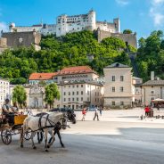 Kapitelplatz mit Festungsblick