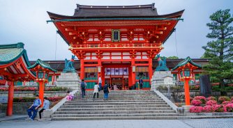 fushimi-inari-taisha-shrine-kyoto-japan-temple-161401